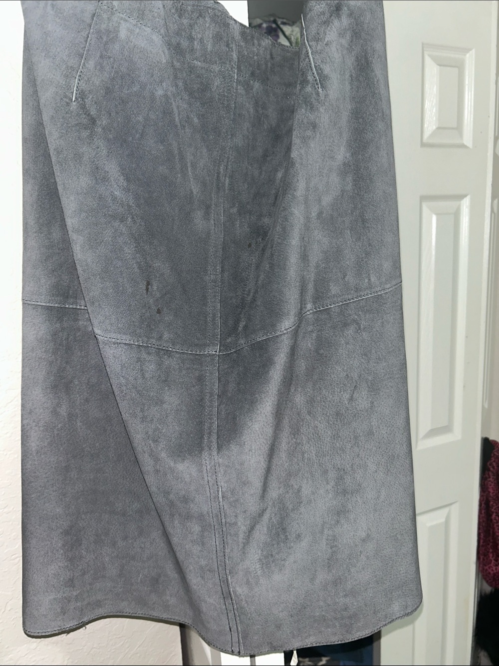 Isaac Mizrahi Grey Suede Leather Skirt